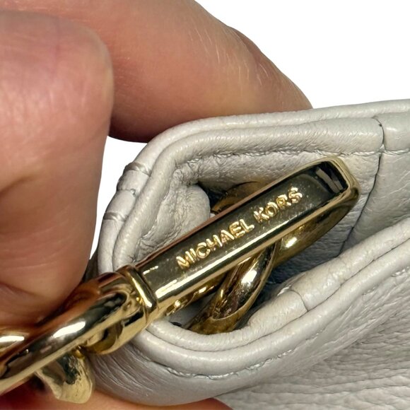 Michael Kors Berkley Medium Messenger – White Leather - Picture 8 of 14